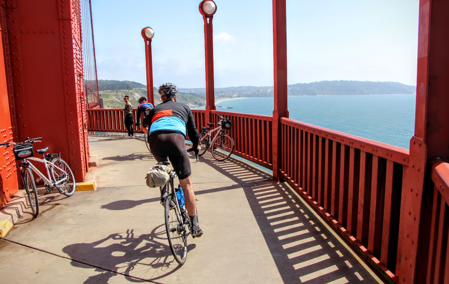 bike golden gate bridge